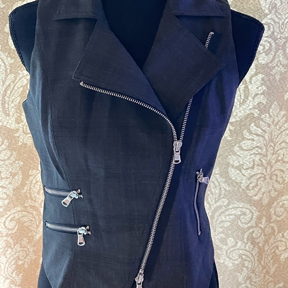 Cache Vest - image 1